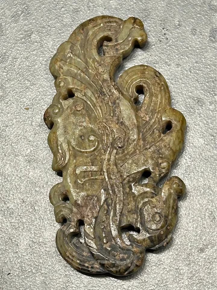 Vintage Chinese Carved Jade Phoenix Pendant
