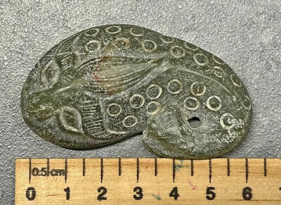 Vintage Carved Green Jade Cicada Pendant